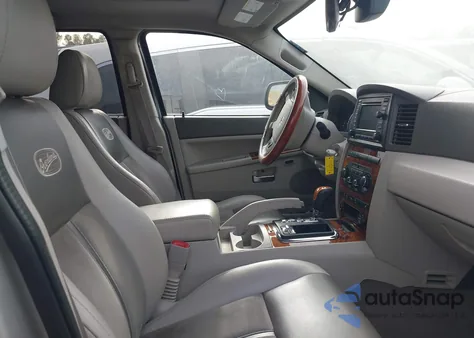 2007 Jeep Grand Cherokee Overland z USA, uszkodzony, nr VIN 1J8HR68237C510832